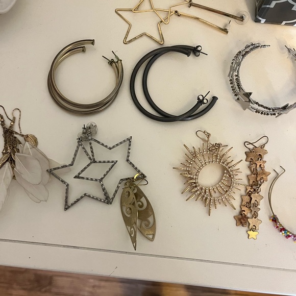 Collection of Earrings - Picture 5 of 5